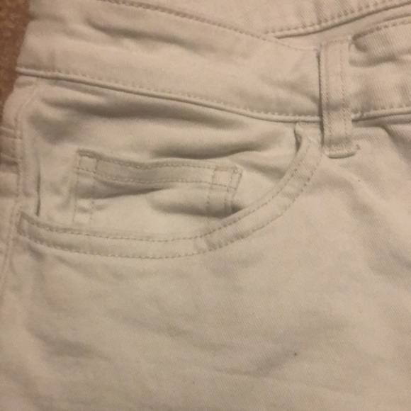 White H&M Shorts!!! 10$ (Tinted Light Blue) - Picture 3 of 4